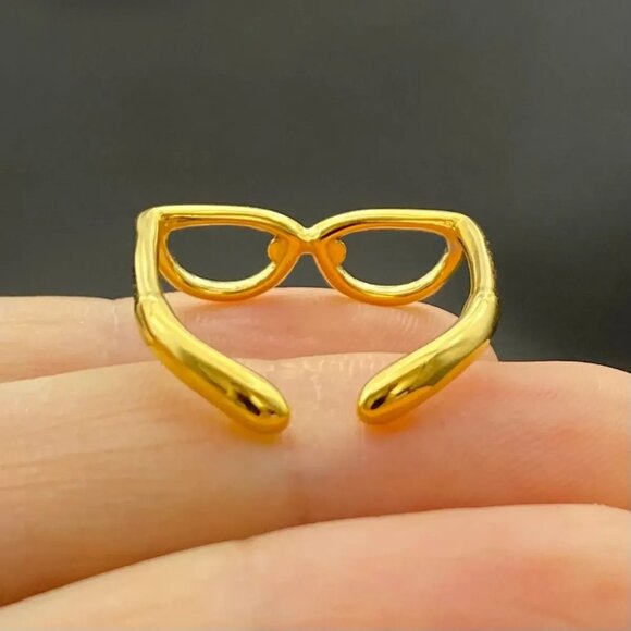 ($10) Glasses Ring - Picture 2 of 4